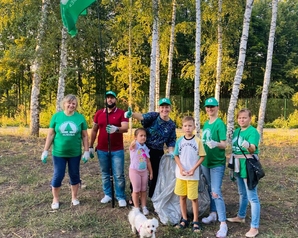 Липецкие «зелёные» помогли обустроить площадку кинологического клуба 
