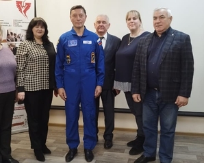Сопредседатель партии «Зелёные» Сергей Ревин провёл лекцию для детей с ограниченными возможностями здоровья