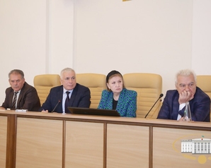Депутаты парламента Кабардино-Балкарской Республики от партии «Зелёные» организовали круглый стол на тему экологического образования